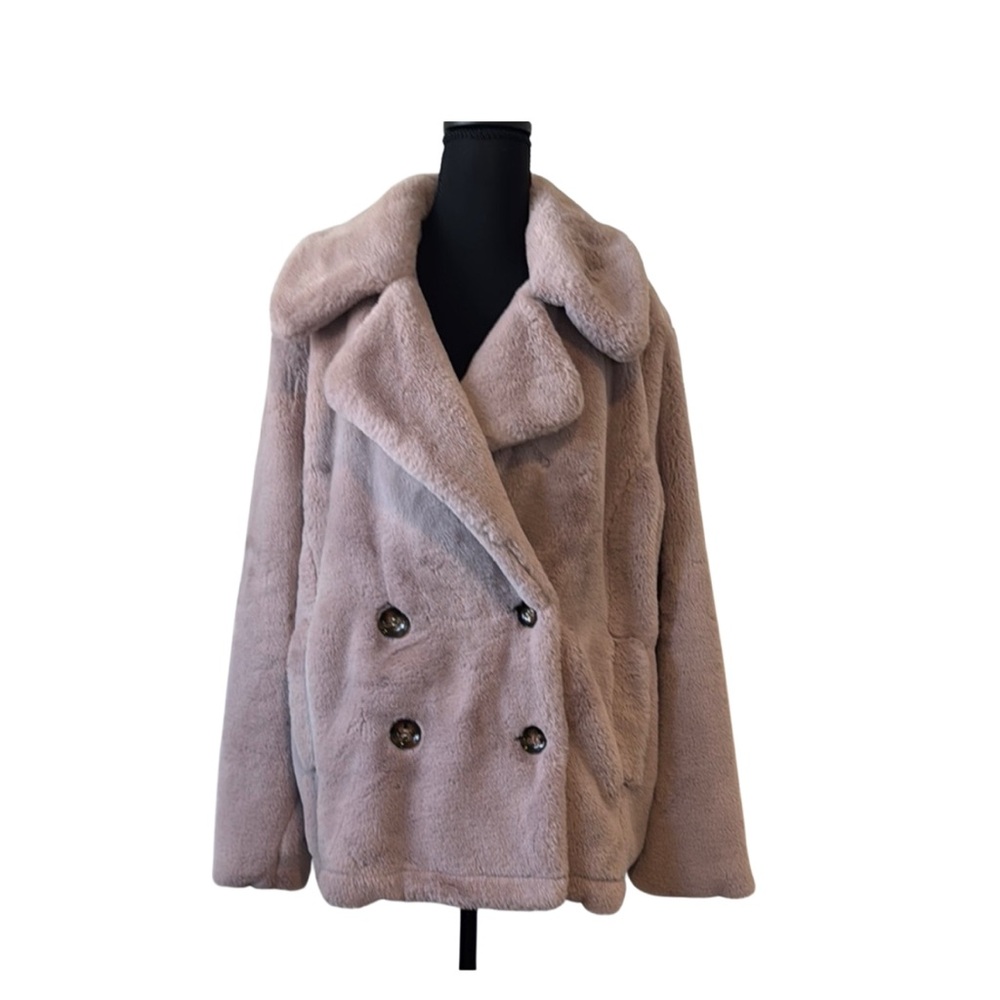Women's Faux Fur Coat in Soft Pink.